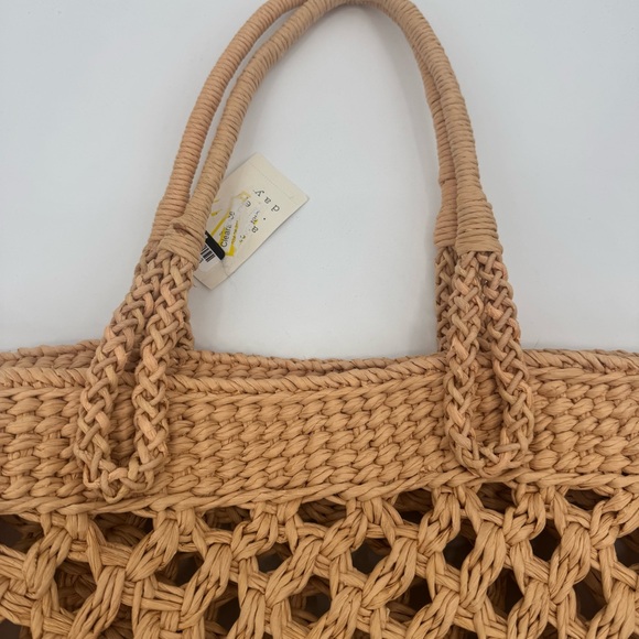 A New Day Target Large Tan Woven Straw Tote Bag - Picture 7 of 10